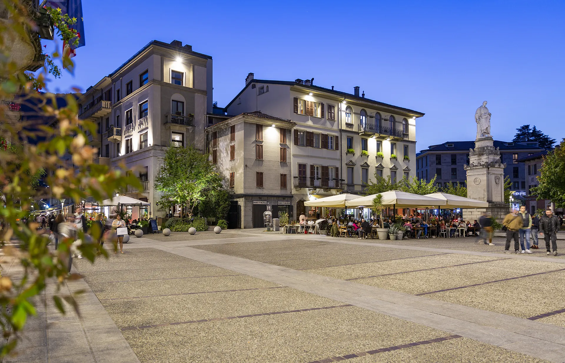 Piazza Volta Como